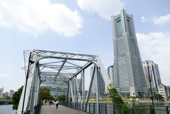 Yokohama 4hr Private Tour with Government-Licensed Guide - Photo 1 of 25