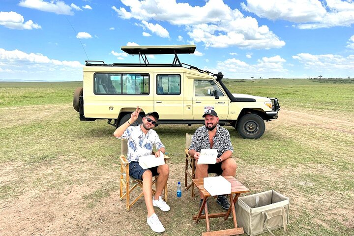 Masai Mara game drive jeep