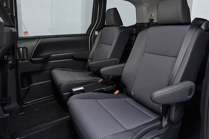 Airport Transfer in Nairobi- JKIA - Photo 1 of 5