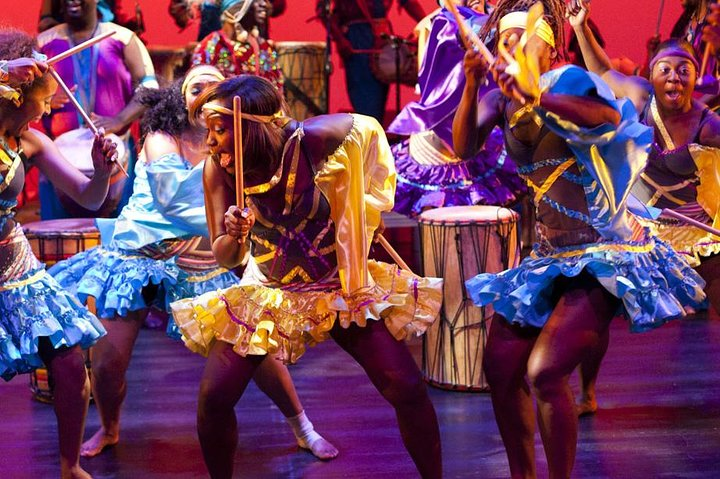 Representing Kenyan culture through music and dance 