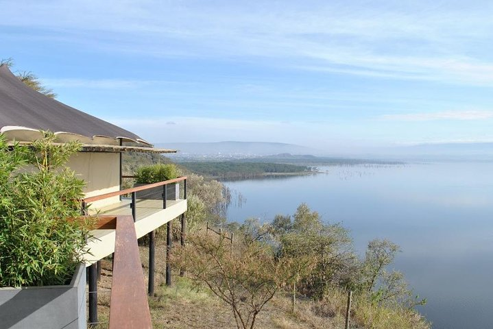 Lake Nakuru,baboon cliff,Makalia waterfall and MtKenya footpoint. - Photo 1 of 5