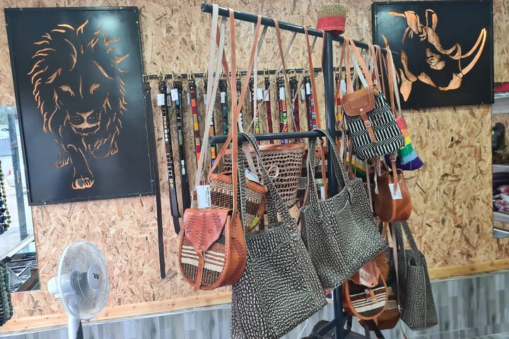 Nairobi Tour: Giraffe Center, Kobe Beads & Karen Blixen Museum - Photo 1 of 10