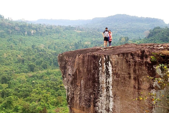 Experience stunning views of Cambodia’s lush landscapes as you hike and explore the rich history and culture that surrounds the iconic Angkor temples. A memorable adventure awaits!