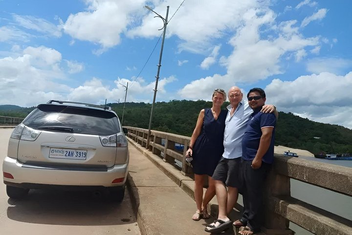 Luxury Gateway Transfer -Siem Reap Airport to Your Destination - Photo 1 of 8