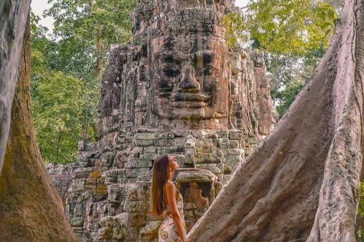 Private Custom Angkor Wat Tour with Local Guide - Photo 1 of 17