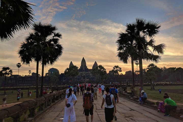 Angkor Wat Sunrise Private Tour - Photo 1 of 14