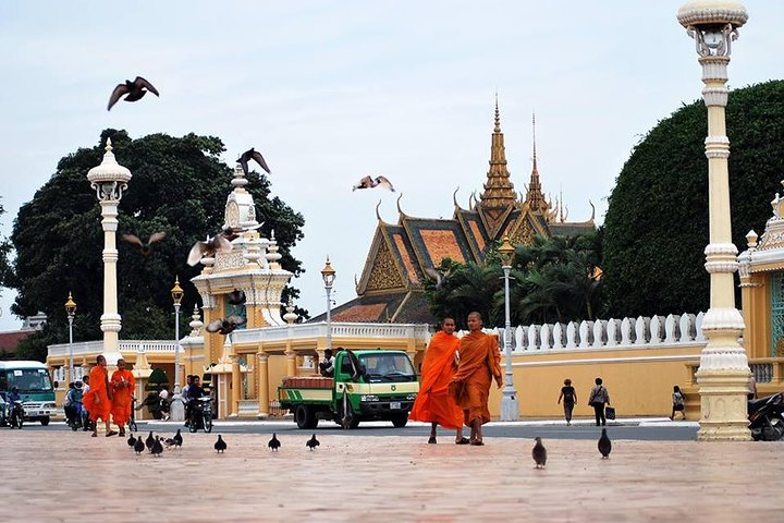 BCfamilyTour.com_2-day Phnom Penh