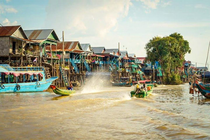 Kampong Phluk Floating Village Tour by Boat - Photo 1 of 25