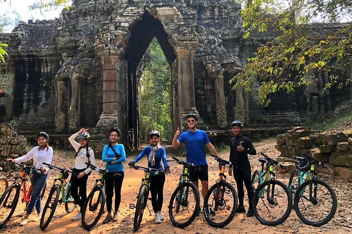Full-Day Bike Tour in Siem Reap with Zipline  - Photo 1 of 10