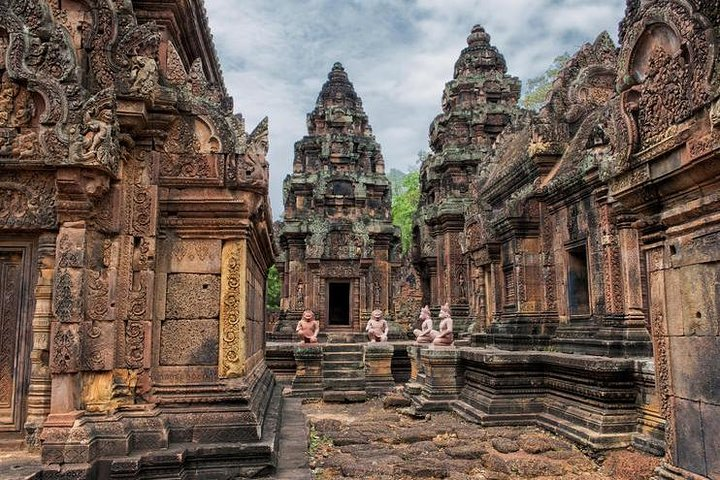 Grand Tour and Banteay Srei Group Tour - Photo 1 of 6