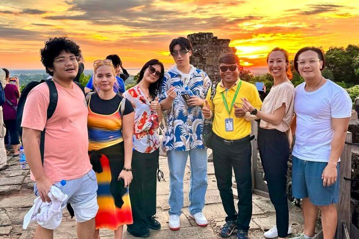 (Free eSim) Classic Angkor Wat Sunrise Full Day Tour  - Photo 1 of 9