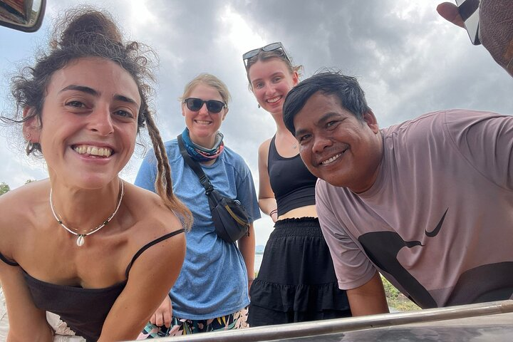 KAMPOT TRAVEL-Pepper farm. Cave.Secret lake-Crab market & Salt... - Photo 1 of 14