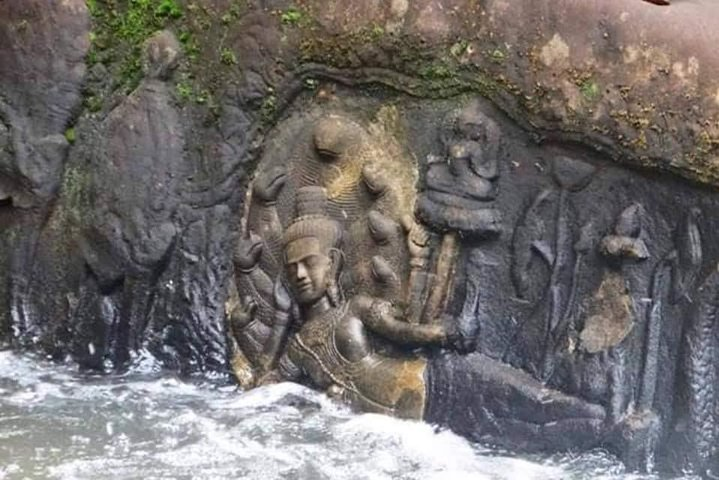 Discover the intricate carvings at Kbal Spean where history flows alongside nature. Marvel at ancient artistry surrounded by lush scenery creating unforgettable moments for every traveler.