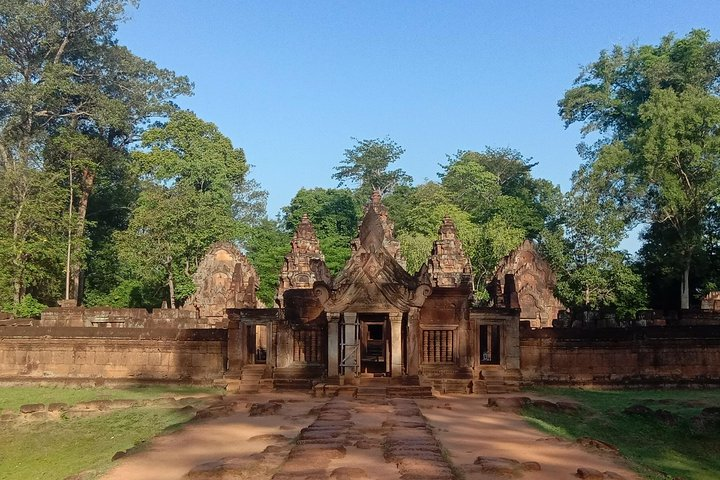 Private tour - Banteay Srei + Grand Tour and Sunset.  - Photo 1 of 11
