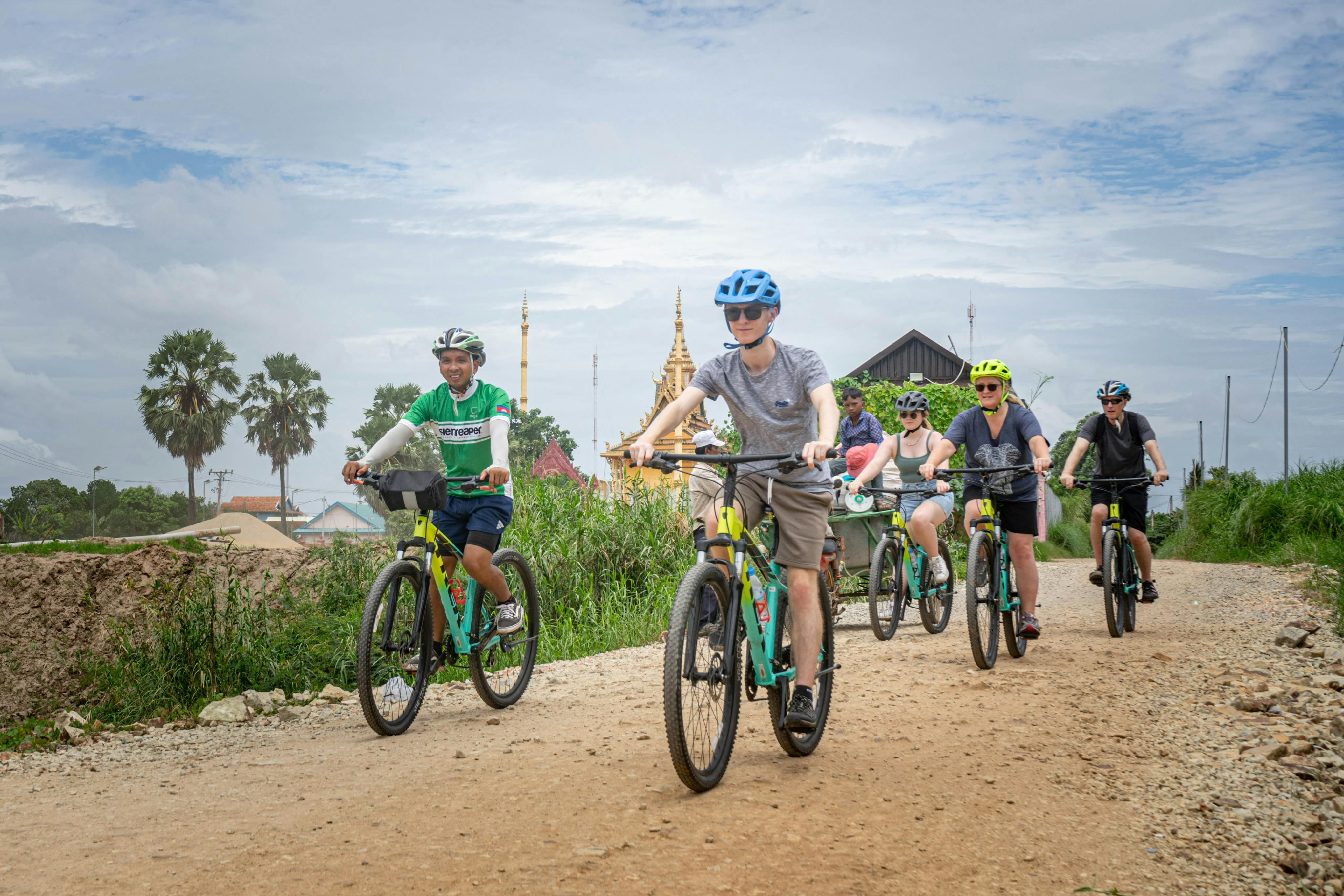 Mekong Islands: Bike Day Trip from Phnom Penh - Photo 1 of 6