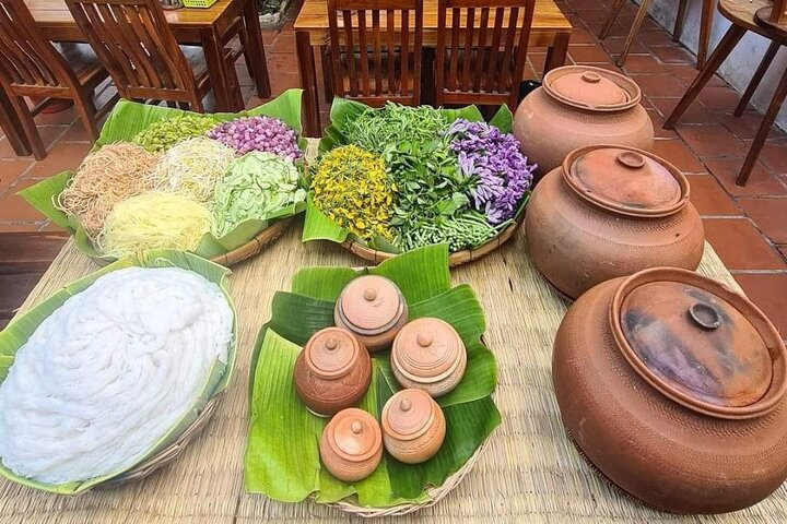 Full-Day Sightseeing and Historical Tour of Phnom Penh - Photo 1 of 12