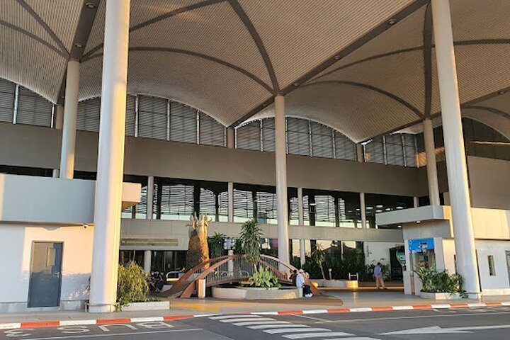 Phnom Penh Airport (KTI) Private Hotel Pickup or Drop-off - Photo 1 of 18