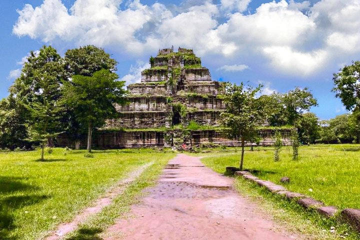 Preah Vihea + Koh Ker + Beng Melea Amazing Trip - Photo 1 of 10
