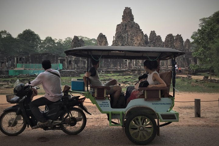 Private Angkor Wat Private Sunrise VIP private Tour - Photo 1 of 8