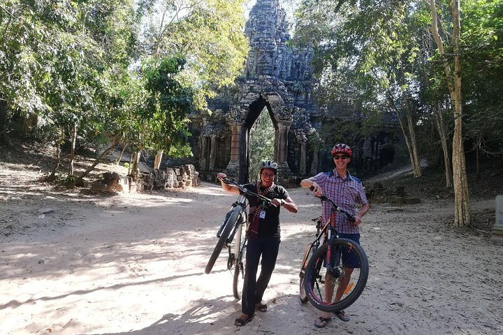 Temple Bike Tour