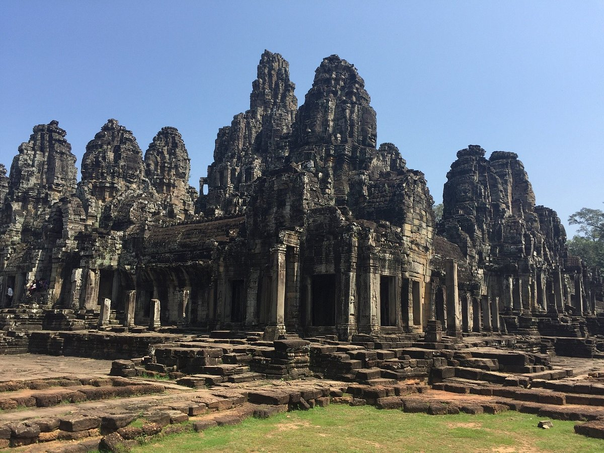 Private Full day tour with Free local Foot Reflexology - Photo 1 of 12