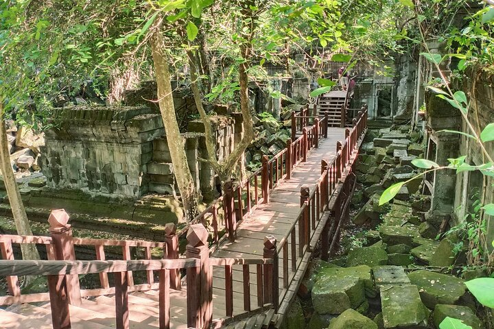 Private One Day Adventure to Beng Mealea and Kompong Khleang - Photo 1 of 11