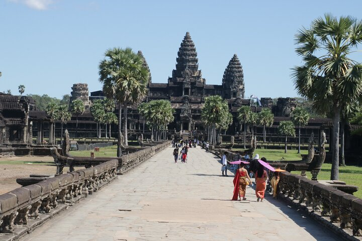 Siem Reap Temple Floating Village waterfall Kulen Mountain Tours - Photo 1 of 8