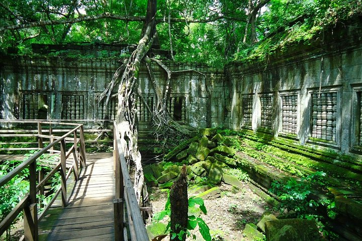 Ruined Temple Discovery Tour - Photo 1 of 9