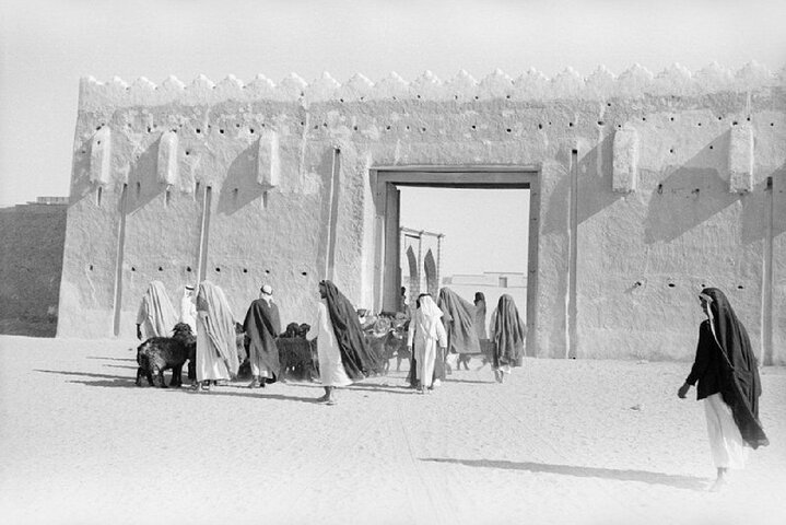 History Tour of Stories That Shaped Kuwait by Kuwaiti Guide - Photo 1 of 25