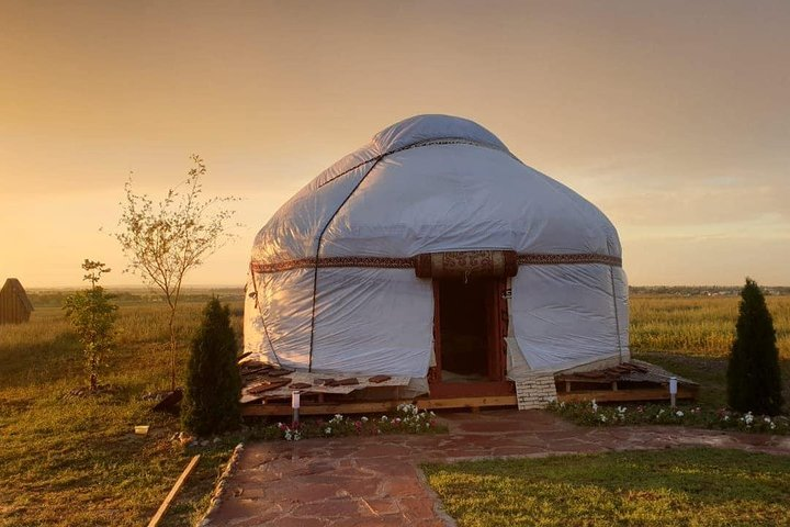 2 Days / Nomadic experience in Yurt - Photo 1 of 7