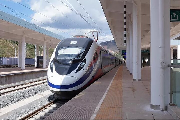 Train ticket Vientiane to Luang prabang - Photo 1 of 6