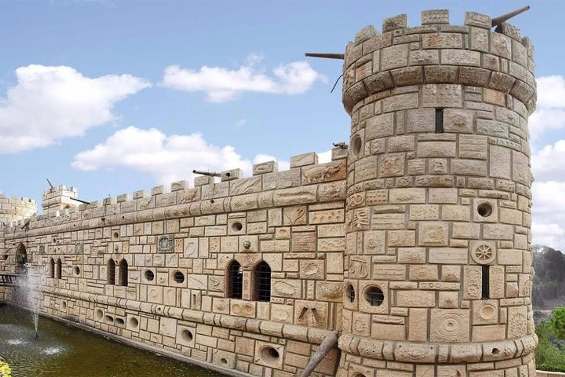 9fce0d0e-b2b5-4def-b10b-7e31e2297efd_bud