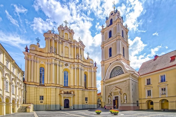 Discover Vilnius’ most Photogenic Spots with a Local - Photo 1 of 7