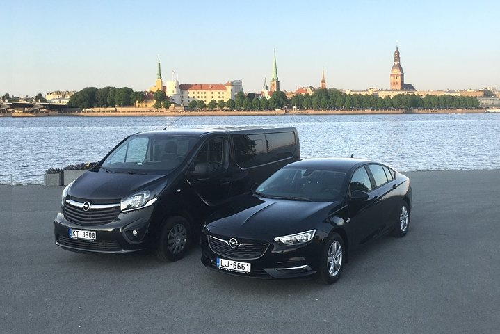 Private Transfer from Riga Airport to Hotel with English speaking driver - Photo 1 of 6