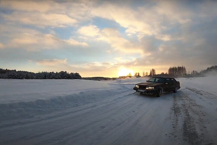 Winter Beater Snow Drifting - Photo 1 of 3