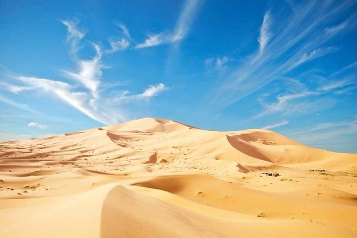 Beautiful sand dunes of Merzouga 