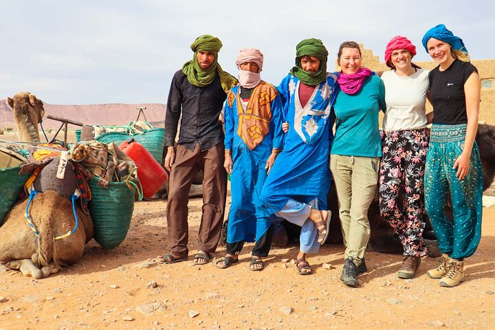 After 5 days of hiking, everyone is happy and relaxed!