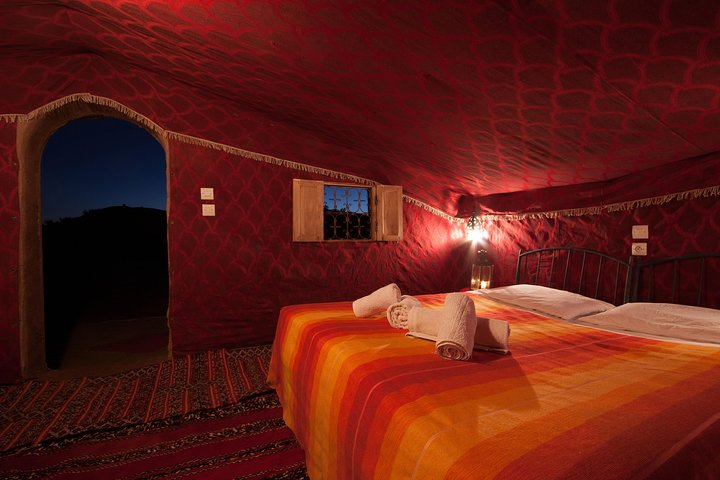 1-Night Desert Experience Private Guided Tour From Marrakesh