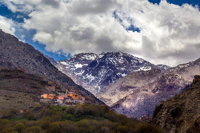 Berber Life Experience in the Atlas Mountains from Marrakech in