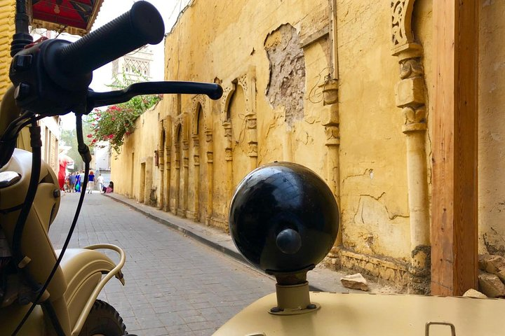 Discover Casablanca in Side Car - Photo 1 of 13