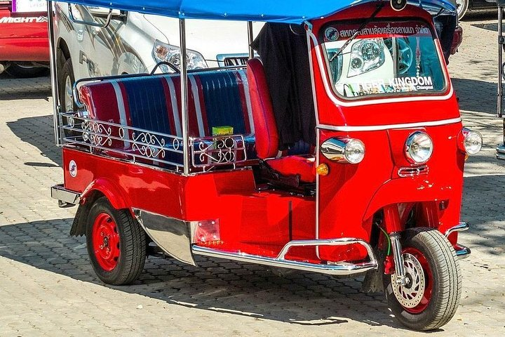 Discover Marrakech Sitting On Tok Tok - Photo 1 of 10