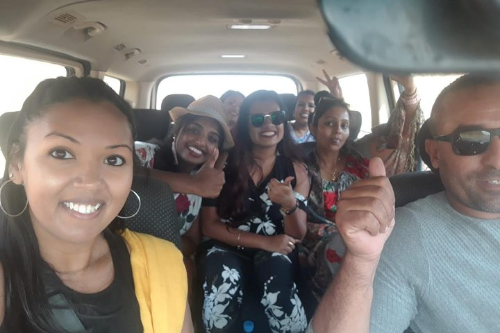 fes to marrakech private transfer fessahartours