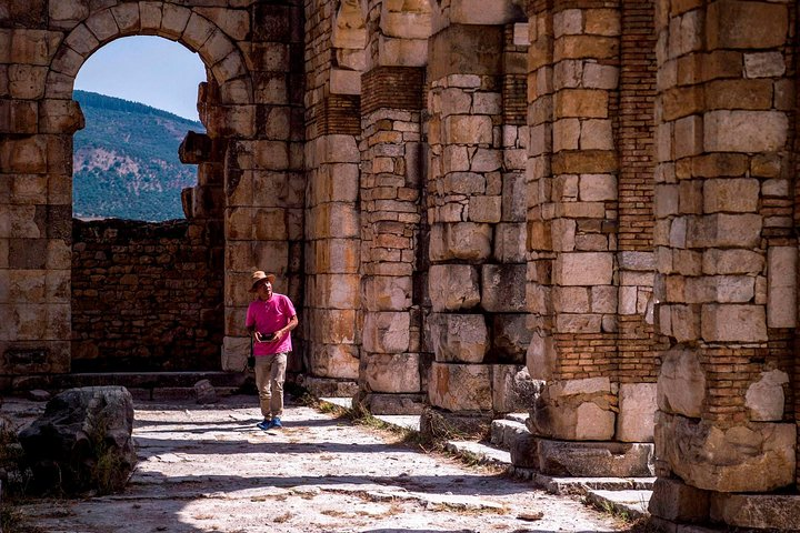 fes to volubilis and meknes day trip - Photo 1 of 2