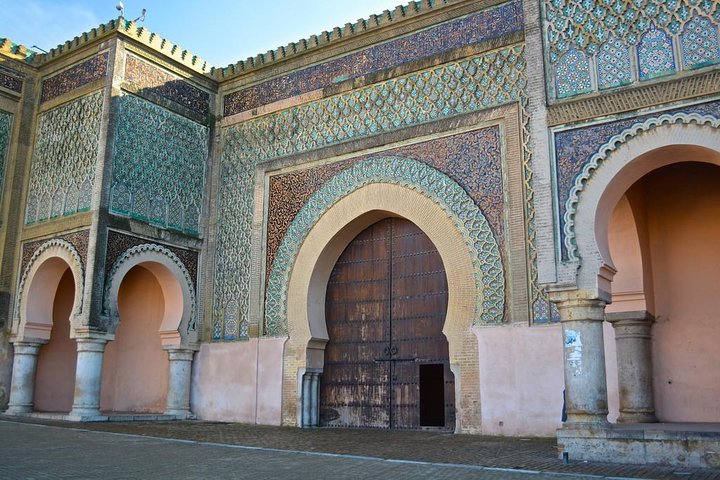 fes volubilis and meknes day trip