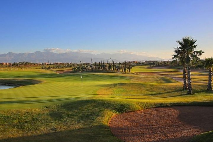 Golf lesson 2 hours transport included - Photo 1 of 2