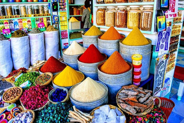 Guided shopping tour in Marrakech souks - Photo 1 of 3