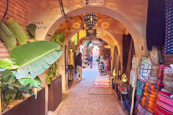 Souk Treasure Hunting In Marrakech : Hidden Crafts. - Photo 1 of 6