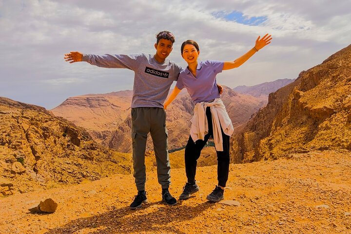 Discover the breathtaking cliffs of Todgha Gorge on a guided hiking adventure.