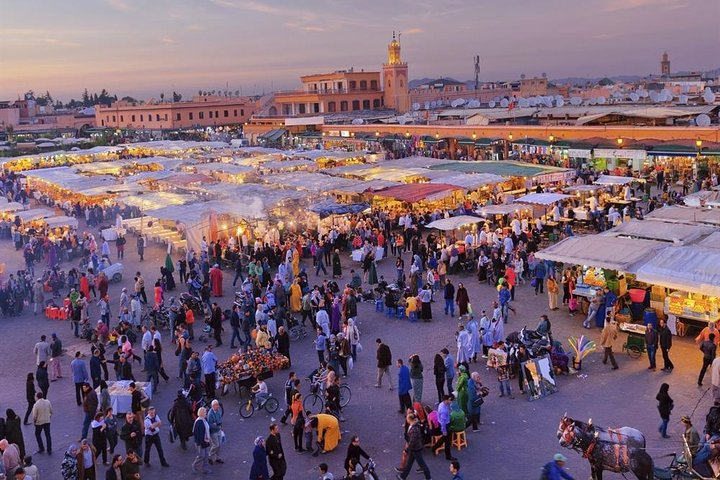 Street Food and Night life in Marrakech - Photo 1 of 10