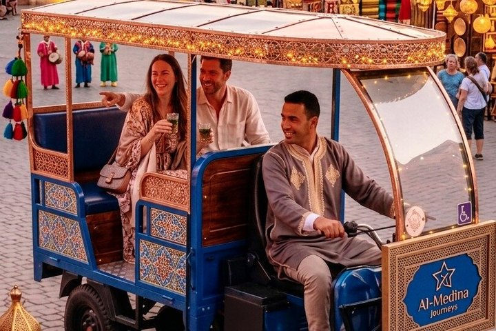 Tuk Tuk Marrakech tour private : Audio guide , Gift & Pastries - Photo 1 of 12